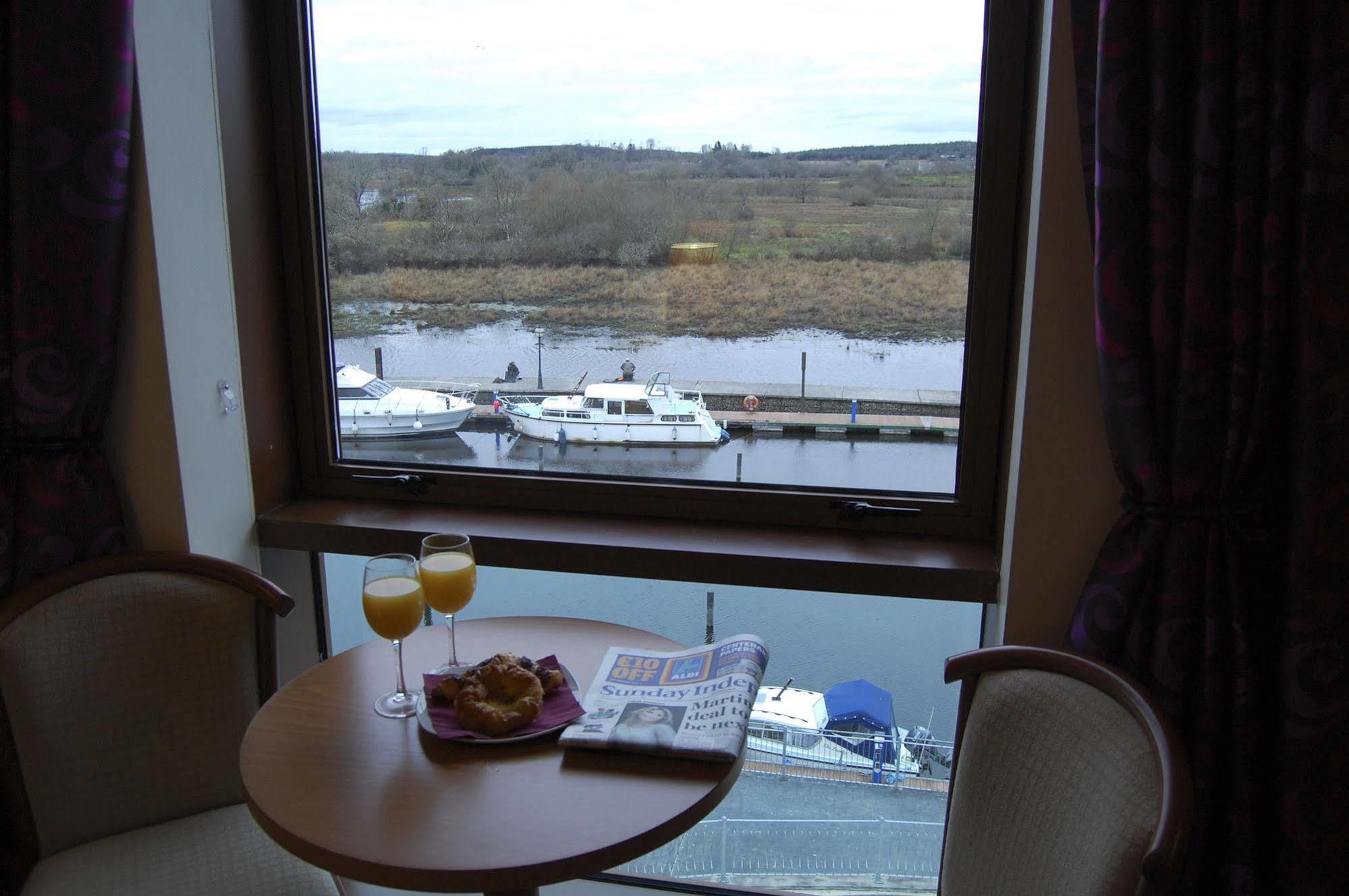 Carrick on Shannon Leitrim Marina Hotel المظهر الخارجي الصورة