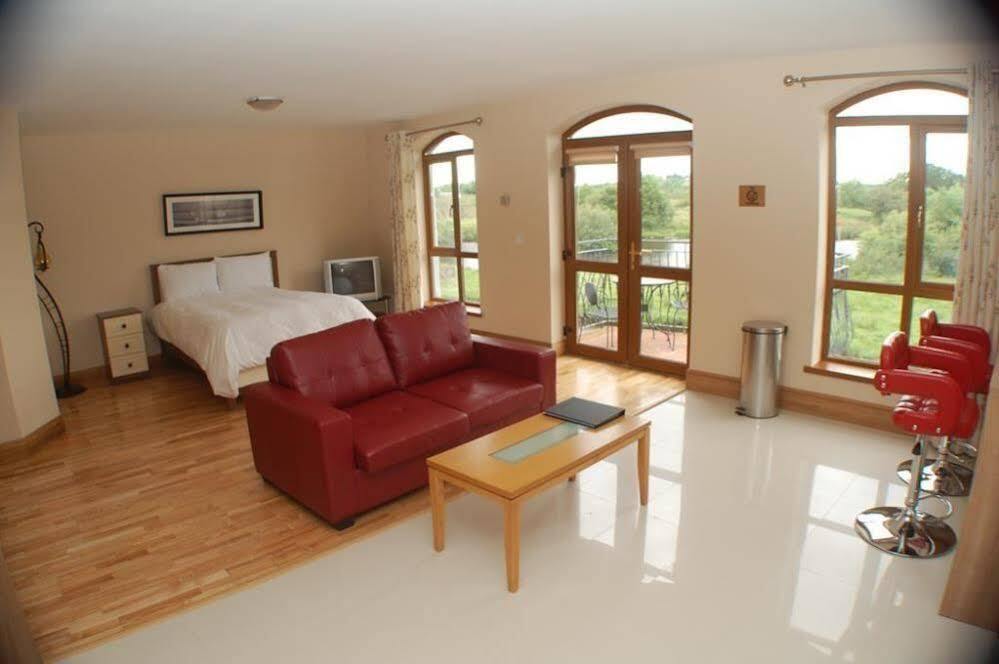 Carrick on Shannon Leitrim Marina Hotel المظهر الخارجي الصورة
